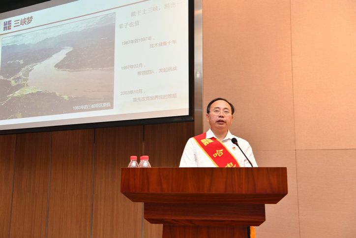 PG电子·仿照器(试玩游戏)官方网站